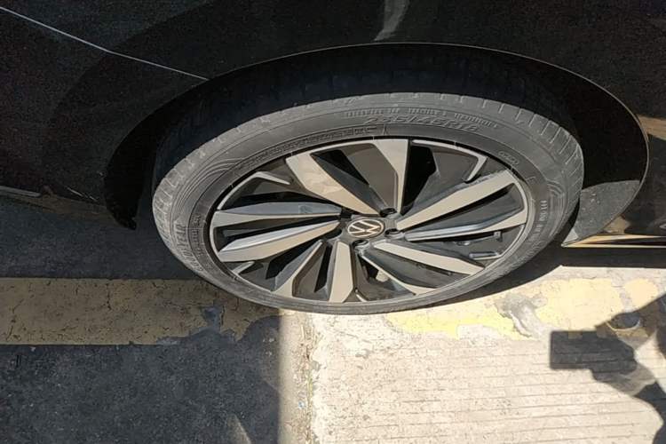Used Volkswagen Passat 2022 330TSI Elite Edition Exterior 5
