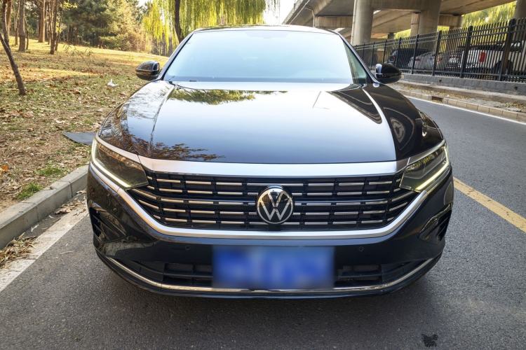 Used Volkswagen Passat 2022 330TSI Elite Edition Exterior 5