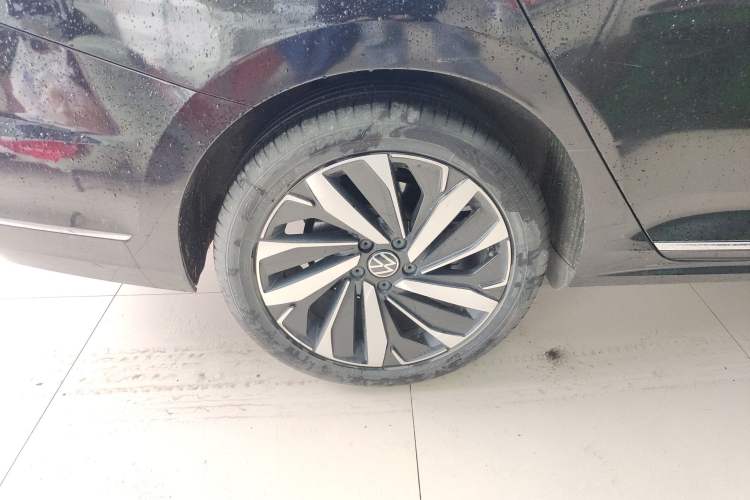 Used Volkswagen Passat 2022 330TSI Elite Edition Exterior 5