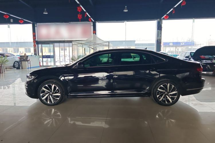 Used Volkswagen Passat 2022 330TSI Elite Edition Custom Version Exterior 5