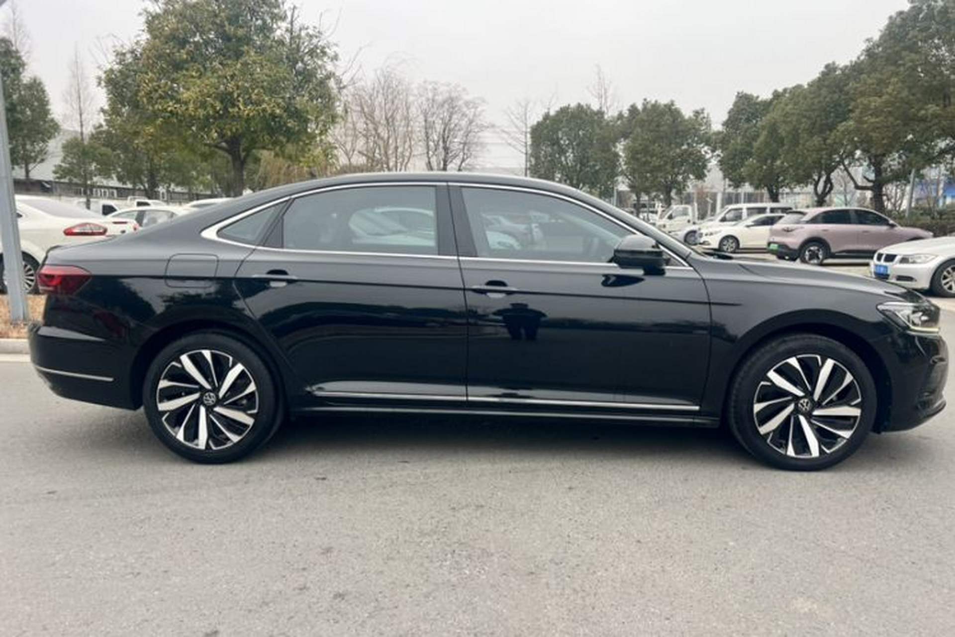 Used Volkswagen Passat 2022 330TSI Elite Edition Exterior 6