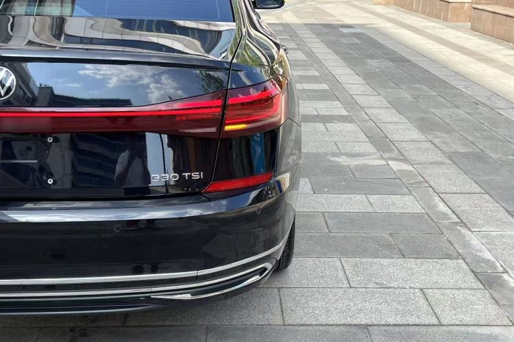 Used Volkswagen Passat 2022 330TSI Starry Luxury Edition Exterior 6