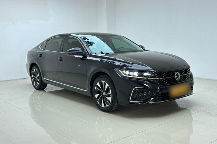 Used Volkswagen Passat 2022 330TSI Starry Elite Edition Exterior 6
