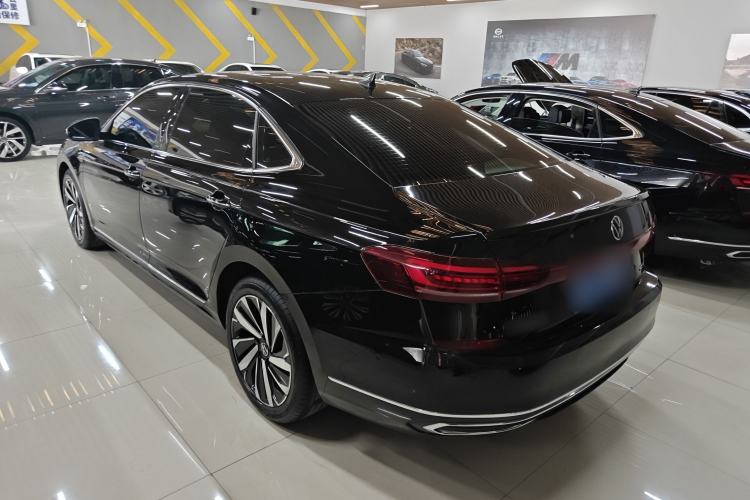 Used Volkswagen Passat 2022 330TSI Starry Luxury Edition Exterior 6