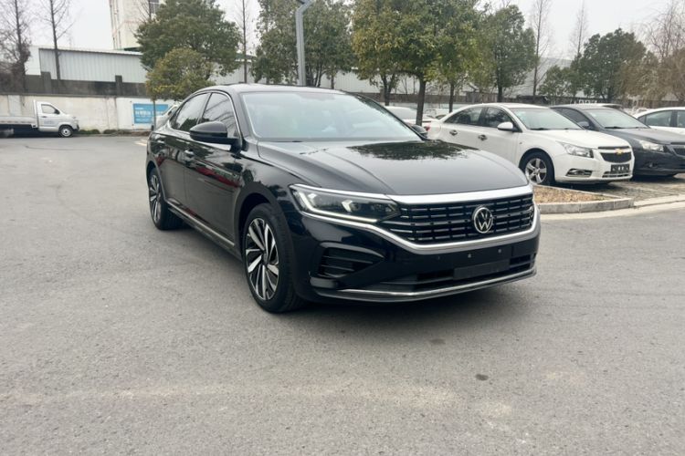 Used Volkswagen Passat 2022 330TSI Elite Edition Exterior 7
