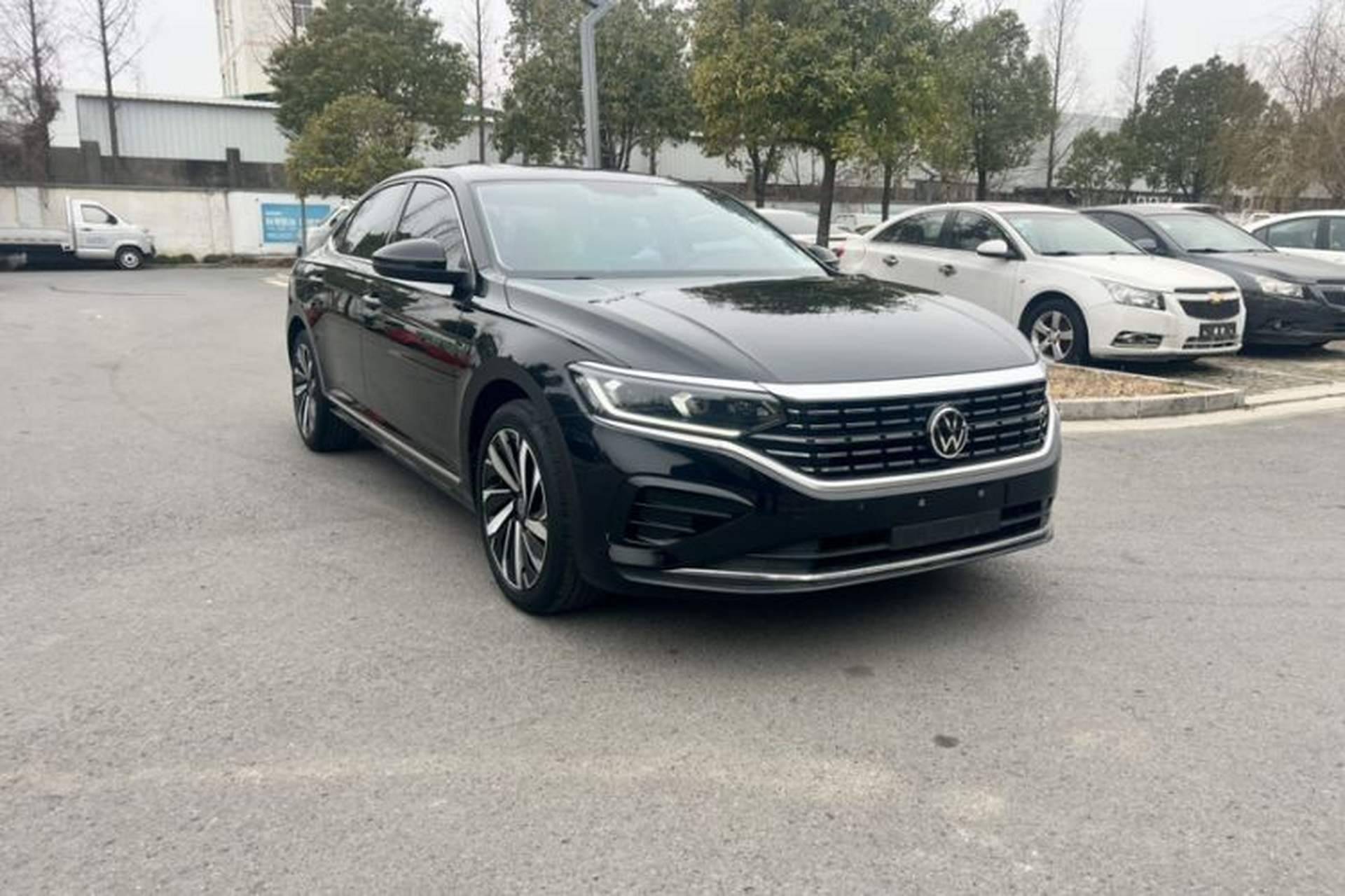 Used Volkswagen Passat 2022 330TSI Elite Edition Exterior 7