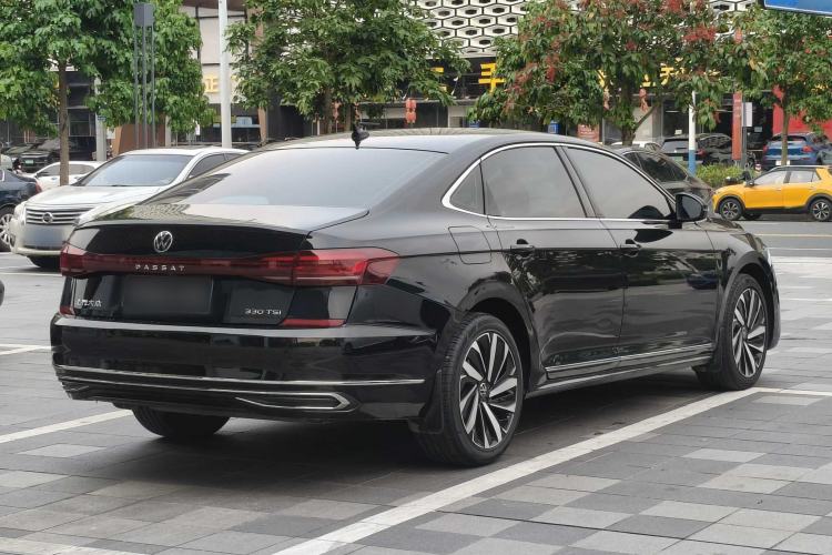 Used Volkswagen Passat 2022 330TSI Starry Elite Edition Custom Version Exterior 7