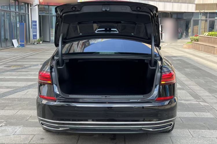 Used Volkswagen Passat 2022 330TSI Starry Luxury Edition Exterior 9