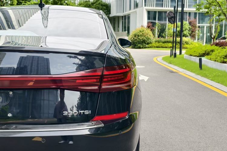 Used Volkswagen Passat 2022 330TSI Elite Edition Exterior 9