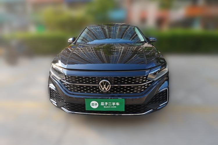Used Volkswagen Passat 2022 330TSI Starry Elite Edition Front