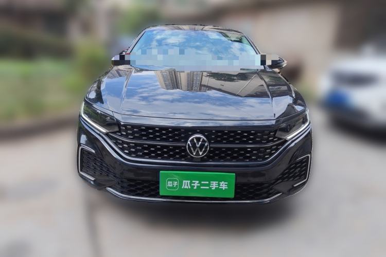 Used Volkswagen Passat 2022 330TSI Starry Elite Edition Front