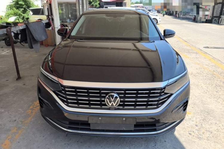 Used Volkswagen Passat 2022 330TSI Elite Edition Front
