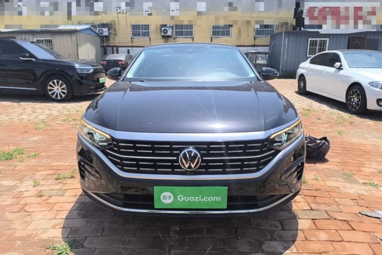 Used Volkswagen Passat 2022 380TSI Luxury Edition Front