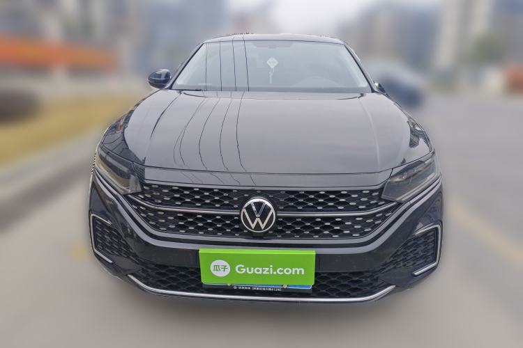 Used Volkswagen Passat 2022 330TSI Starry Elite Edition Front