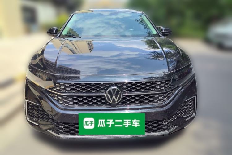 Used Volkswagen Passat 2022 330TSI Starry Elite Edition Front