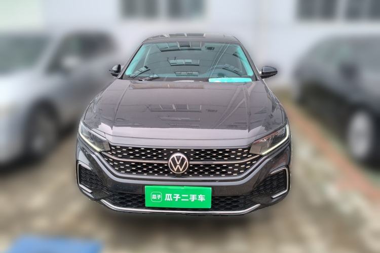 Used Volkswagen Passat 2022 330TSI Starry Elite Edition Front
