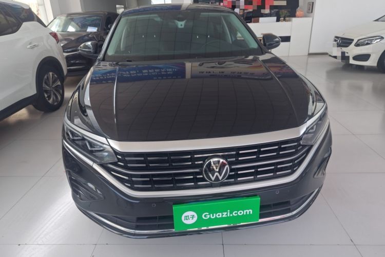 Used Volkswagen Passat 2022 330TSI Luxury Edition Front