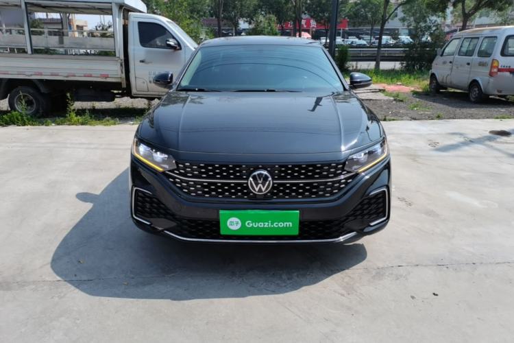 Used Volkswagen Passat 2022 330TSI Starry Elite Edition Front