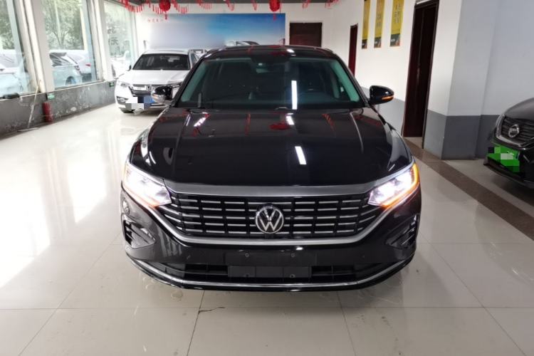 Used Volkswagen Passat 2022 330TSI Elite Edition Custom Version Front