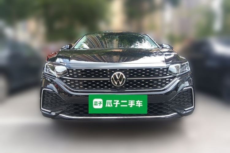 Used Volkswagen Passat 2022 380TSI Luxury Edition Front