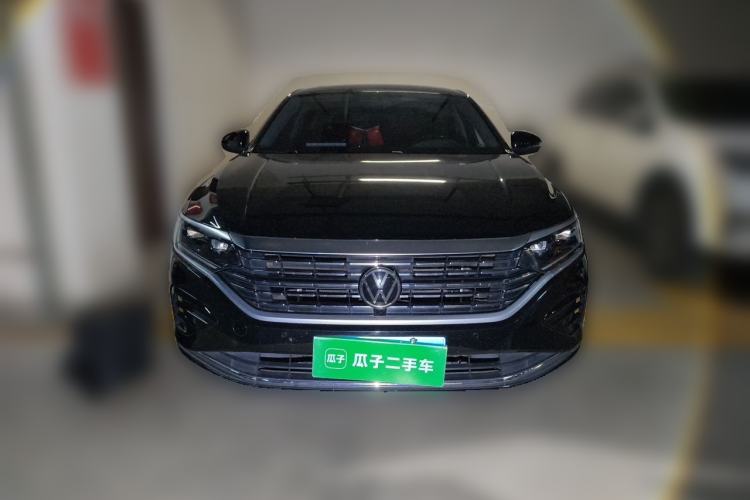 Used Volkswagen Passat 2022 330TSI Elite Edition Front