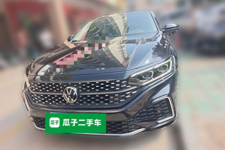 Used Volkswagen Passat 2022 330TSI Starry Luxury Edition Front