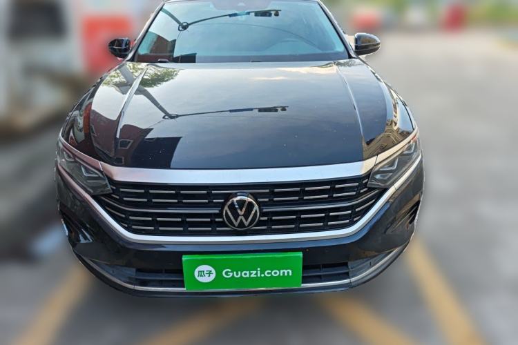 Used Volkswagen Passat 2022 330TSI Luxury Edition Front