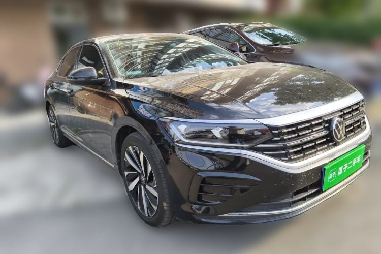 Used Volkswagen Passat 2022 330TSI Elite Edition Front Right 45 Deg