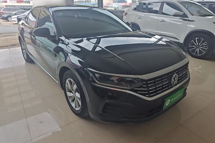Used Volkswagen Passat 2022 280TSI Business Edition Front Right 45 Deg