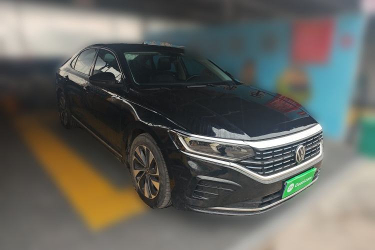 Used Volkswagen Passat 2022 280TSI Elite Edition Front Right 45 Deg