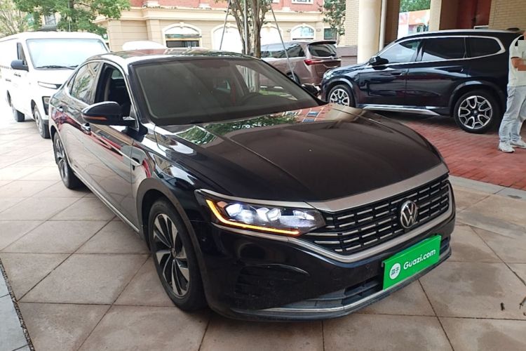 Used Volkswagen Passat 2022 280TSI Elite Edition Front Right 45 Deg