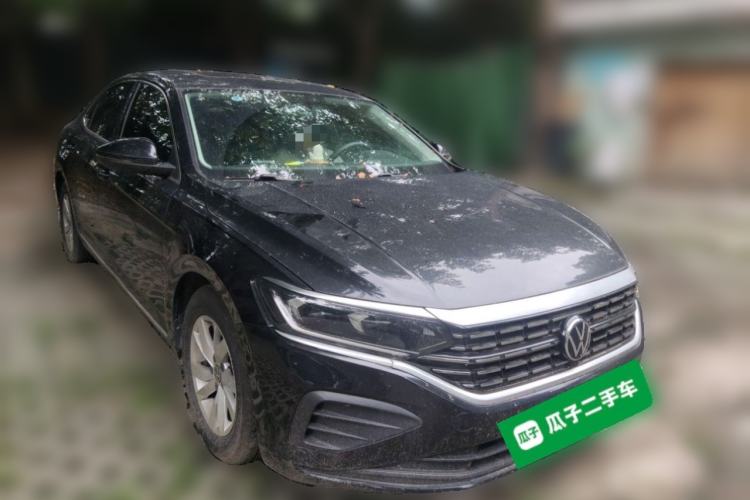 Used Volkswagen Passat 2022 280TSI Business Edition Front Right 45 Deg