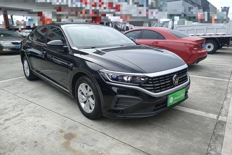 Used Volkswagen Passat 2022 280TSI Business Edition Front Right 45 Deg