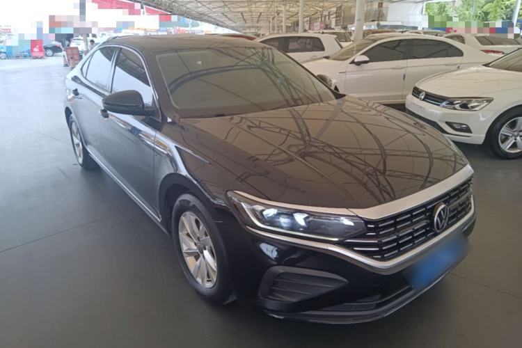 Used Volkswagen Passat 2022 280TSI Business Edition Front Right 45 Deg