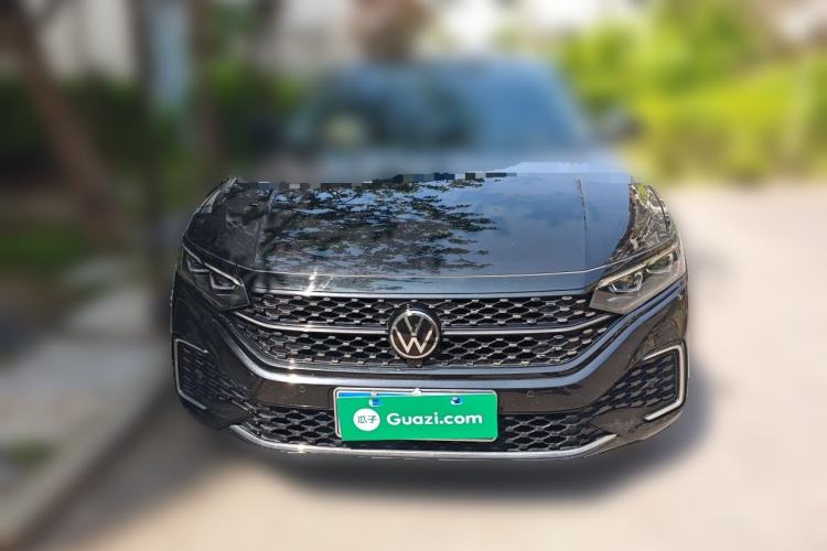 Used Volkswagen Passat 2022 330TSI Starry Luxury Edition Front