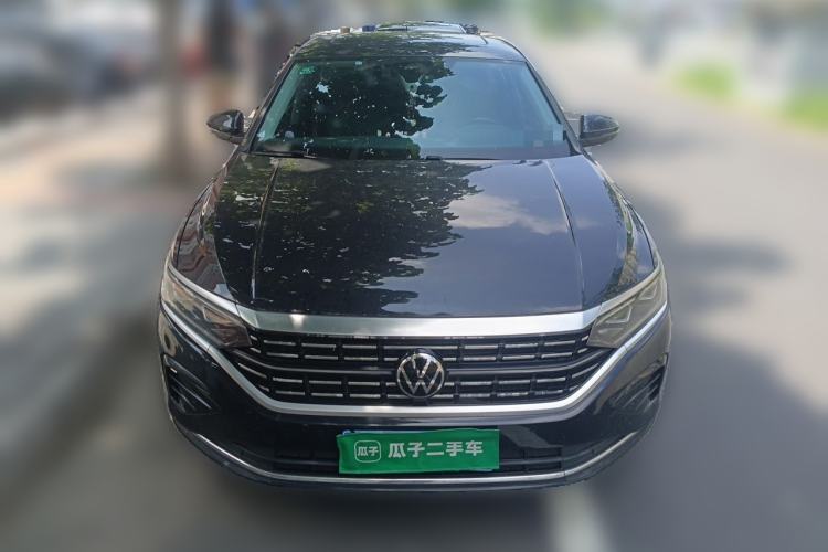 Used Volkswagen Passat 2022 330TSI Luxury Edition Front