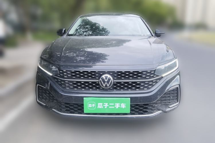 Used Volkswagen Passat 2022 330TSI Starry Elite Edition Front