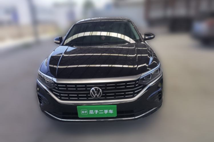 Used Volkswagen Passat 2022 330TSI Luxury Edition Front