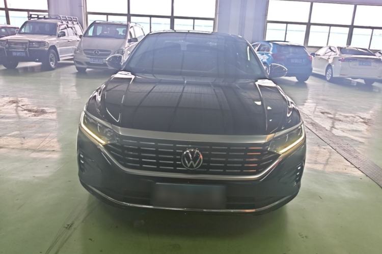 Used Volkswagen Passat 2022 330TSI Elite Edition Front