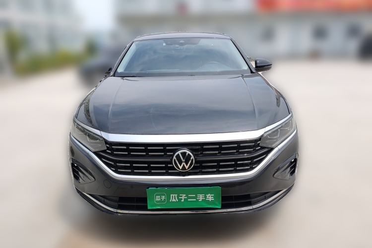 Used Volkswagen Passat 2022 330TSI Luxury Edition Front