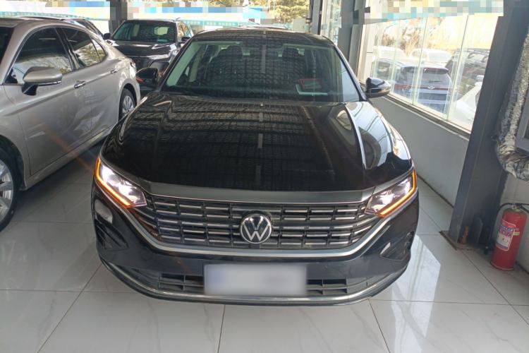 Used Volkswagen Passat 2022 330TSI Elite Edition Front