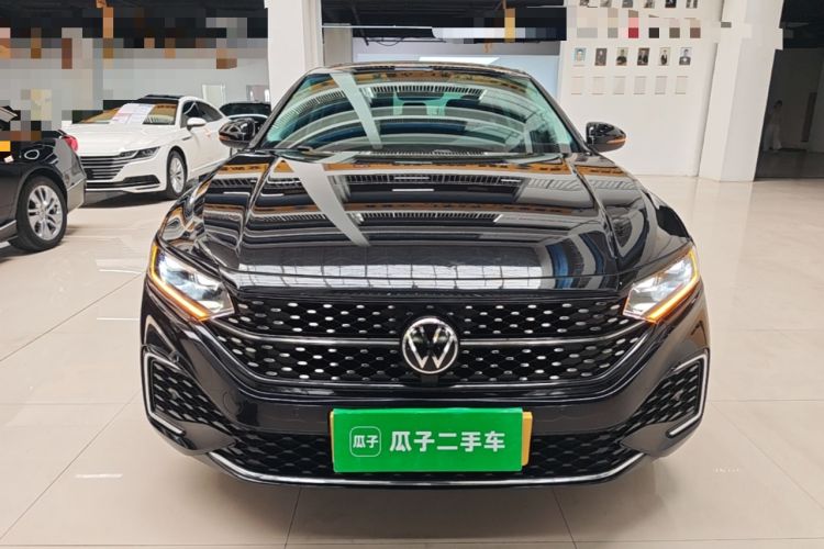 Used Volkswagen Passat 2022 330TSI Starry Elite Edition Front