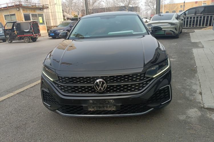 Used Volkswagen Passat 2022 330TSI Starry Elite Edition Front
