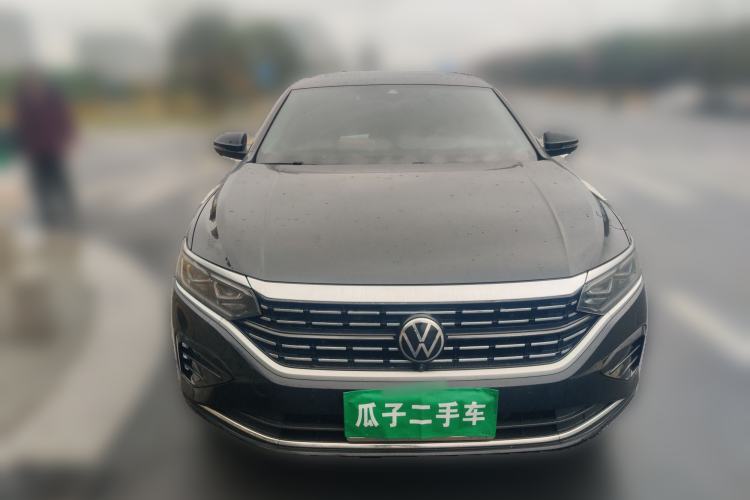 Used Volkswagen Passat 2022 380TSI Flagship Edition Front