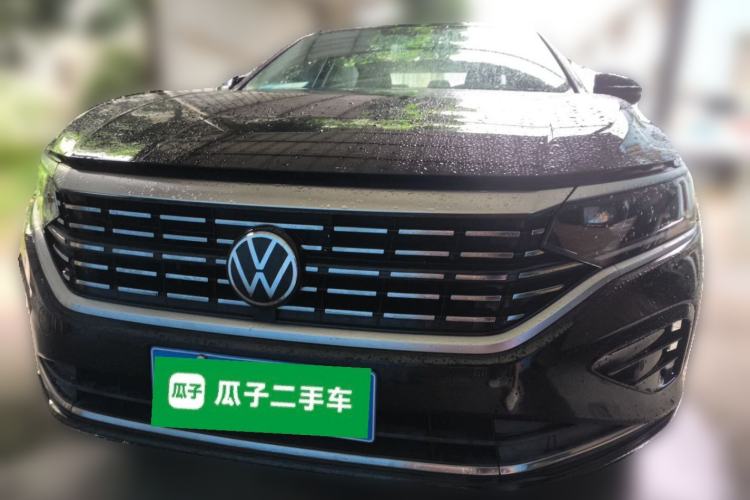 Used Volkswagen Passat 2022 330TSI Elite Edition Front