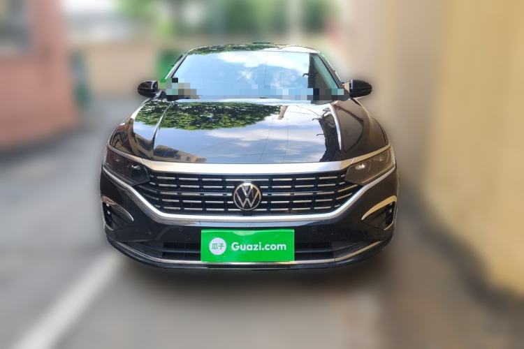 Used Volkswagen Passat 2022 330TSI Elite Edition Front