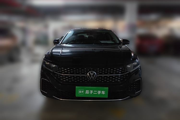 Used Volkswagen Passat 2022 330TSI Starry Elite Edition Front