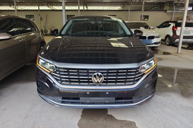 Used Volkswagen Passat 2022 330TSI Elite Edition Front
