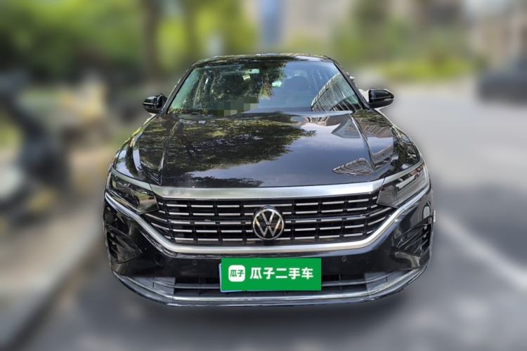 Used Volkswagen Passat 2022 330TSI Elite Edition Front