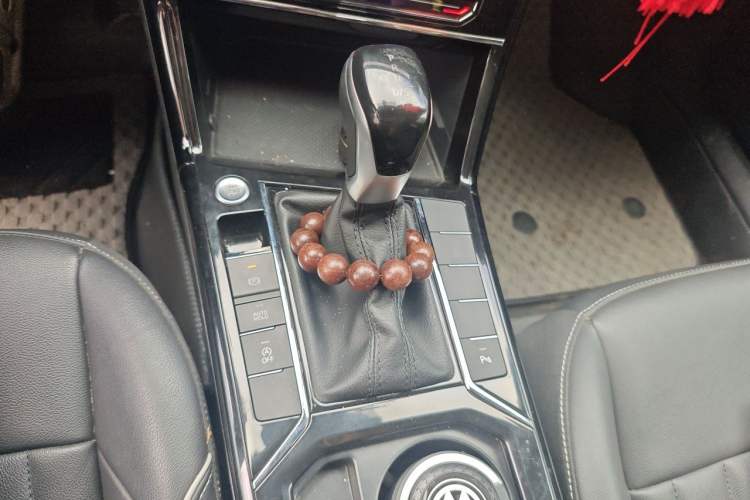 Used Volkswagen Passat 2022 330TSI Starry Elite Edition Gear Lever